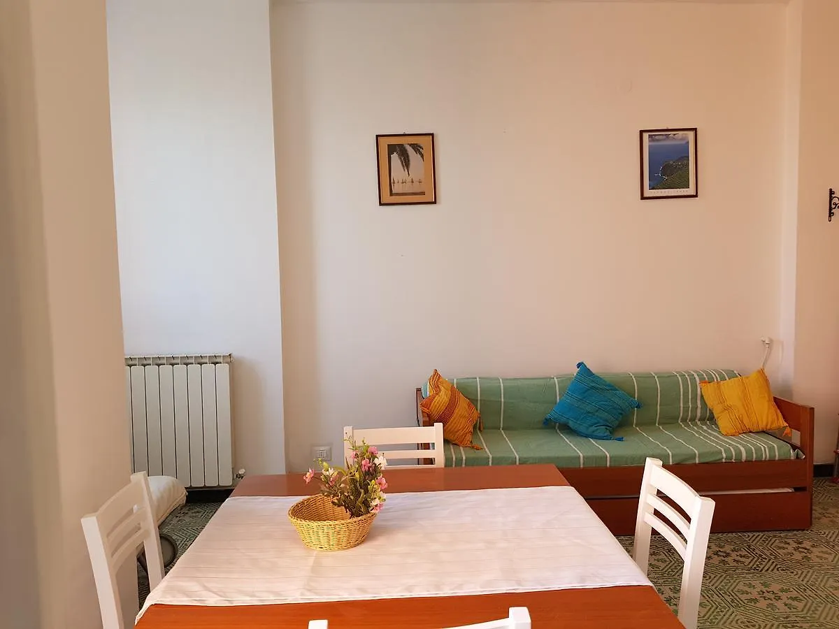 Lorenzo'S Charming Flat Monterosso al Mare Apartment