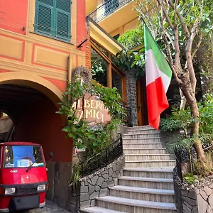 Degli Amici Hotell